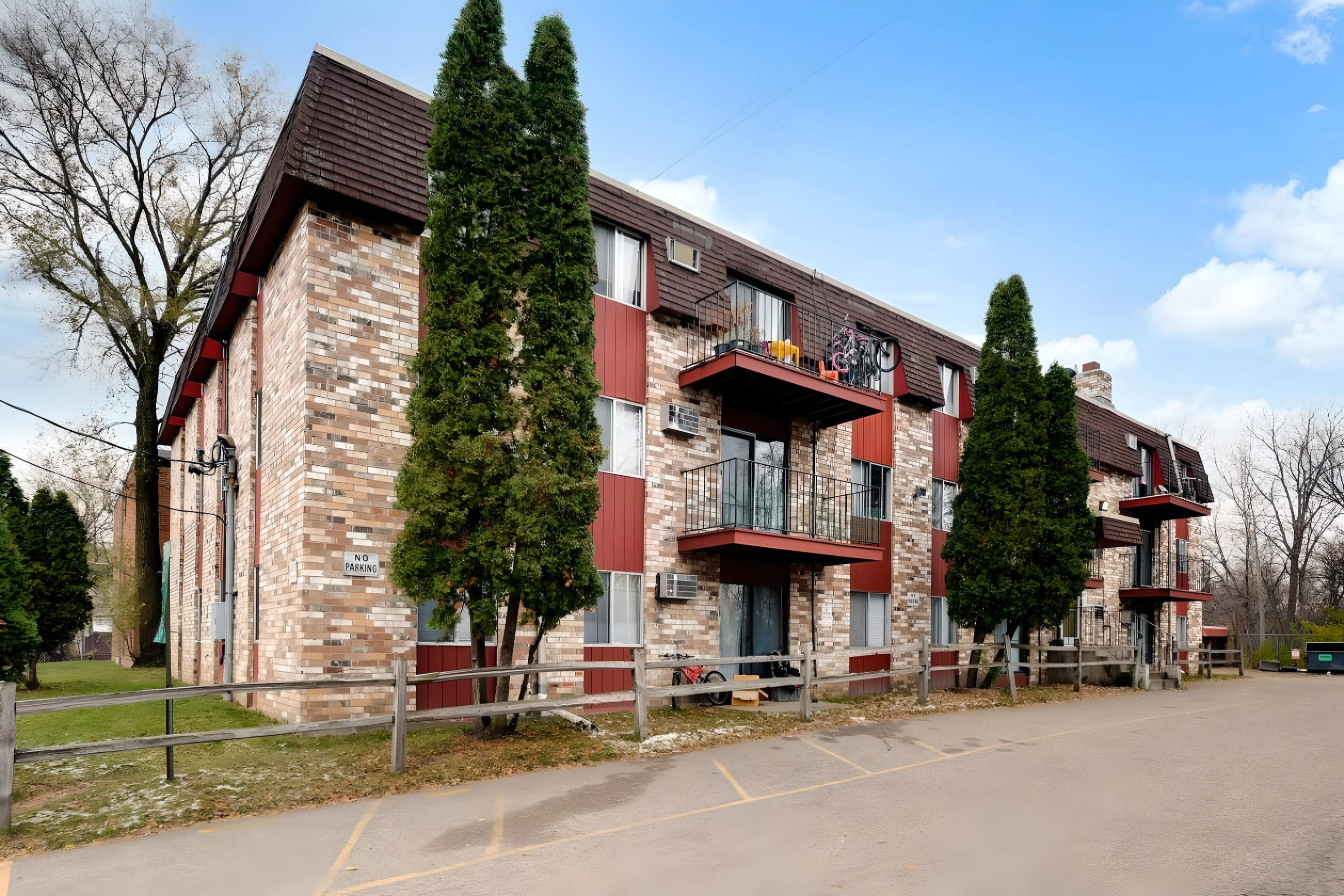 1841 Magnolia Avenue East - 105